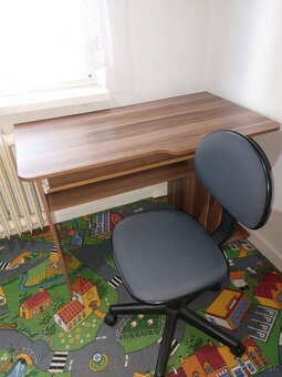 Stôl a stolička - 5