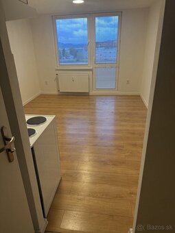 Na prenájom prerobená garsónka Žiar nad Hronom - 5