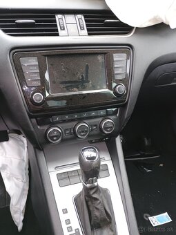 Škoda octavia 2.0tdi 135kw rok 2017 - 5