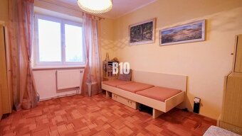 NA PREDAJ 3 Izbový slnečný byt vo vyhľadávanej lokalite - 5