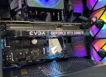 Ryzen 7 3800XT \16GB\RTX 2080Ti\SSD\850W Zdroj - 5