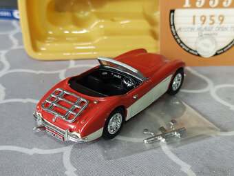 1:43 UK roadstery - 5