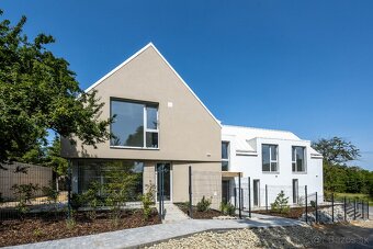 Predaj 5 izbový RD s kvalitnými hliníkovými oknami - Lozorno - 5