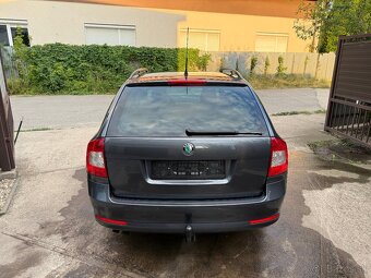 Škoda Octavia Combi 2.0 TDI CR DPF Ambiente - 5