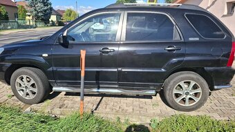 KIA SPORTAGE - 5
