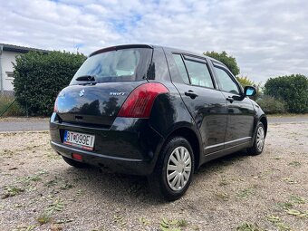 Suzuki Swift 1.3 16V benzín manuál - 5
