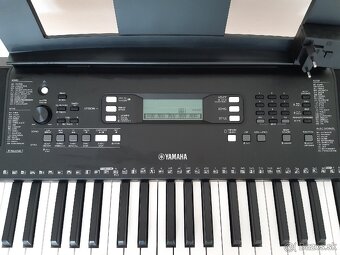 Yamaha PSR-E373 + stojan - 5
