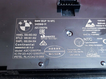 odkladacia priehradka s NFC na BMW - 5