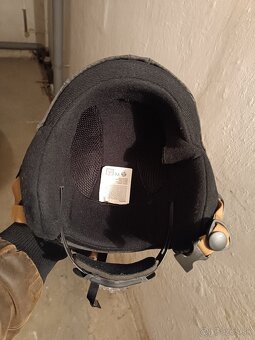 Lyžiarska prilba - 5