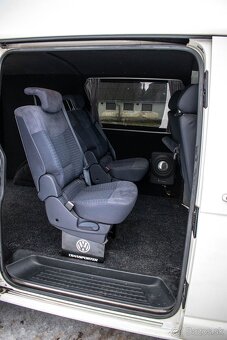 Volkswagen Trasporter T5 - 5