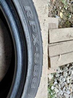 2ks letne Rovelo 225/40R18 - 5