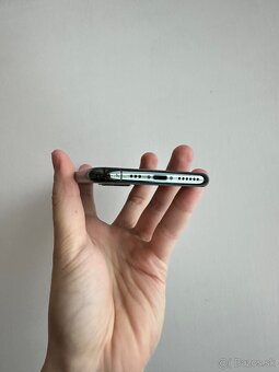 iPhone 11 Pro 64 gb - Midnight Green - 5