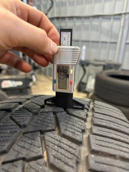 Predám CONTINENTAL 255/55 R19 111V WinterContact TS860S - 5