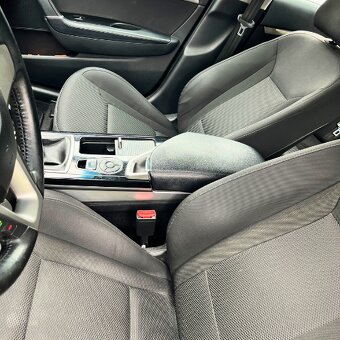 Predaj Hyundai i40 CW 1.7 CRDi - 5