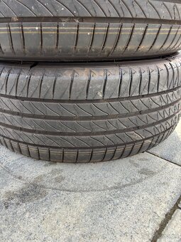 Nove letne pneu Michelin 215/55r17 - 5