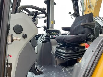 Caterpillar 444 F2 - 5