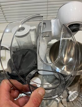 Bosch MUM 58243 1000W kuchynský robot - 5