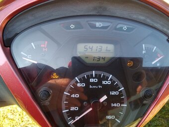 Honda SH 125i - 5