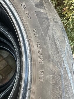Continetal 235/55 R18 - 5