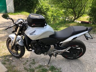 Honda Hornet PC41 - 5