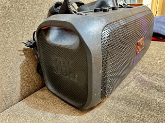 JBL Partybox on the go - 5