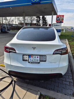 Tesla model Y long Range Awd Fsd Biela perleť - 5