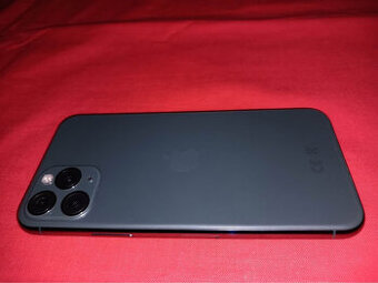 iPhone 11 Pro 256 GB Midnight Green Predám Vymením - 5