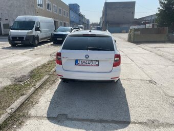 Skoda Superb 4x4 DSG Elegance 12/2013 - 5