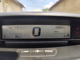 Citroen C4 1.6 16v - 5