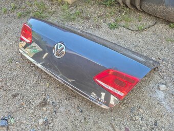 Predám zadný kufor pre Volkswagen Passat B7 sedan - 5