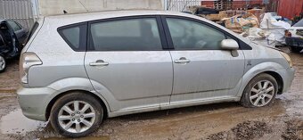 Toyota Corolla Verso 2,0D 85KW 2001 - 5