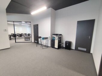 Polyfunkčný priestor s parkovaním v Nitre - 5