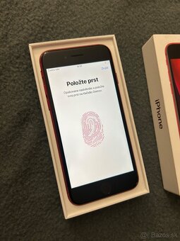 iPhone SE 2020 64GB red - 100% batéria - 5
