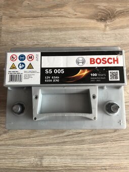 Predám autobatériu Bosch - 5