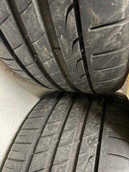 Dvojrozmer 245/40r20 a 275/35r20 - 5