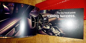 Prospekt Porsche Cayenne - 5