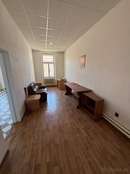 Prenájom kancelárie v Brezne - centrum - 5