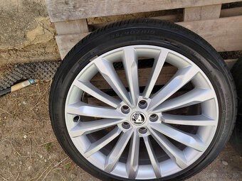 19" Skoda Superb - TRINITY - 5