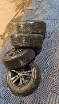 R16 Mercedes - 5