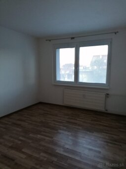 PRENÁJOM - 3-izbový byt - 5