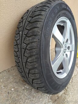 Zimné 195/65 r.15 - 5