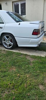 Mercedes w124 250d e class - 5