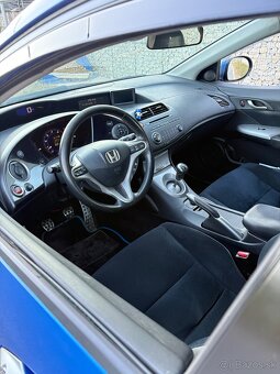 Civic 1.8 benzín 103kw - 5