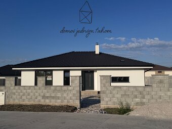 PREDAJ, skolaudovaný 4-izbový rodinný dom, Lehnice - Sása, l - 5