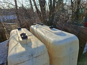Plastová nádrž - 5