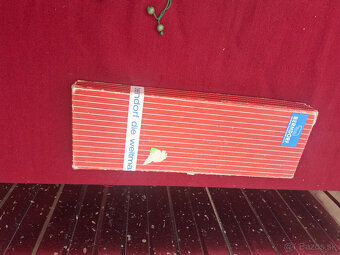 Predám starožitný servírovací príbor 30 € - 5