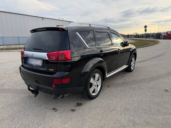 Peugeot 4007 2.2 HDI 4x4 (SUV) - 5