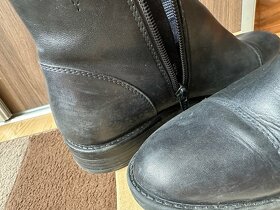 Koženné boty Baťa 38 - 5