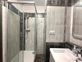 PREDAJ - 4 izbový byt s balkónom, Okružná ulica, Rožňava - 5
