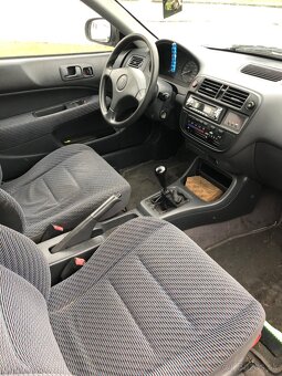 Honda civic 6g 1,4 - 5